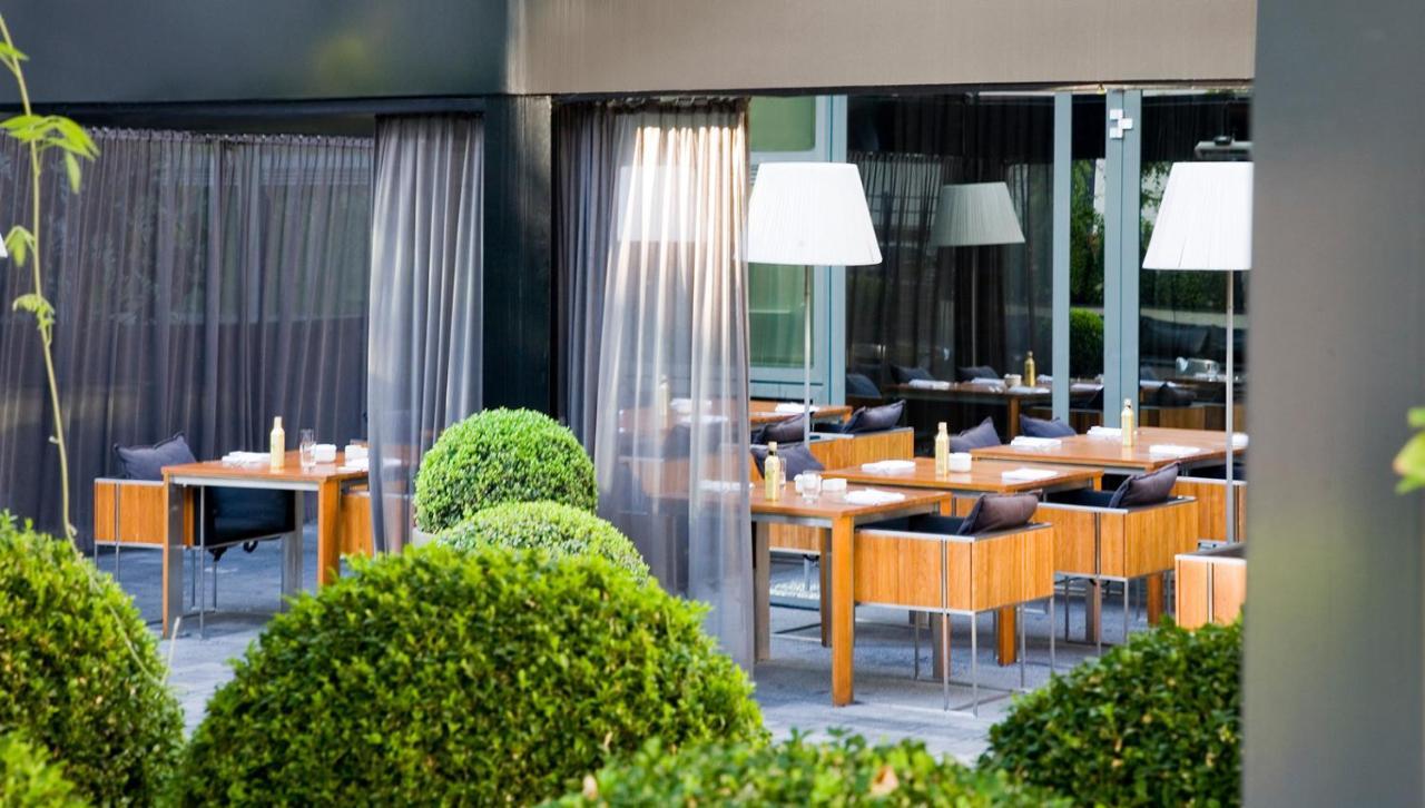 Roomers, Frankfurt, A Member Of Design Hotels Frankfurt nad Menem Zewnętrze zdjęcie Restaurant