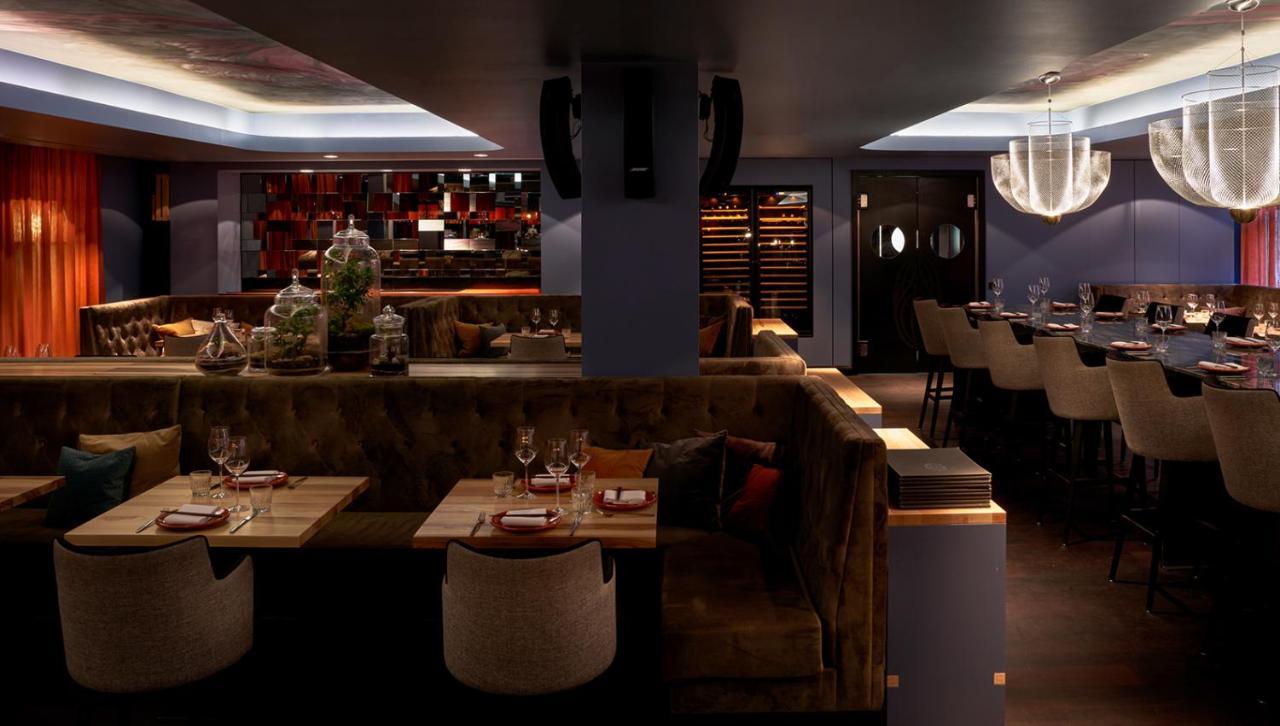 Roomers, Frankfurt, A Member Of Design Hotels Frankfurt nad Menem Zewnętrze zdjęcie Interior of the restaurant
